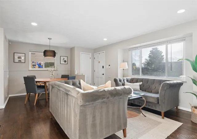 Photo 3 of Single family home for sale at 3148 E Maplewood Ave, Centennial, CO 80121 | MLS# 7050589 | Listing updated on 2026-10-08