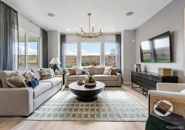 Photo 3 of Single family home for sale at 725 Stillwell Ave, Elizabeth, CO 80107 | MLS# 9904793 | Listing updated on 2026-09-21