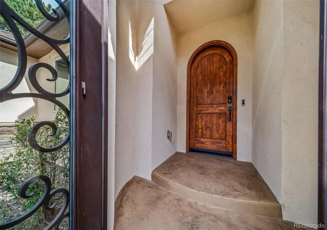 Photo 3 of Single family home for sale at 7936 Monarch Rd, Larkspur, CO 80118 | MLS# 4265010 | Listing updated on 2026-10-01