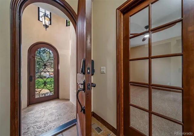 Photo 4 of Single family home for sale at 7936 Monarch Rd, Larkspur, CO 80118 | MLS# 4265010 | Listing updated on 2026-10-01