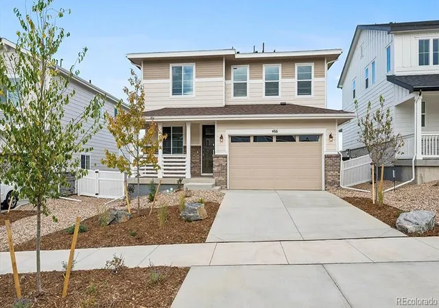 Single family home for sale at 466 S Salida St, Aurora, CO 80017 | MLS# 8752985