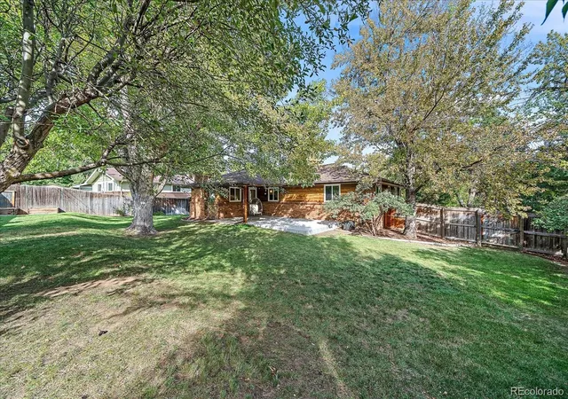Photo 3 of Single family home for sale at 6525 Brentwood St, Arvada, CO 80004 | MLS# 9481014 | Listing updated on 2026-10-07