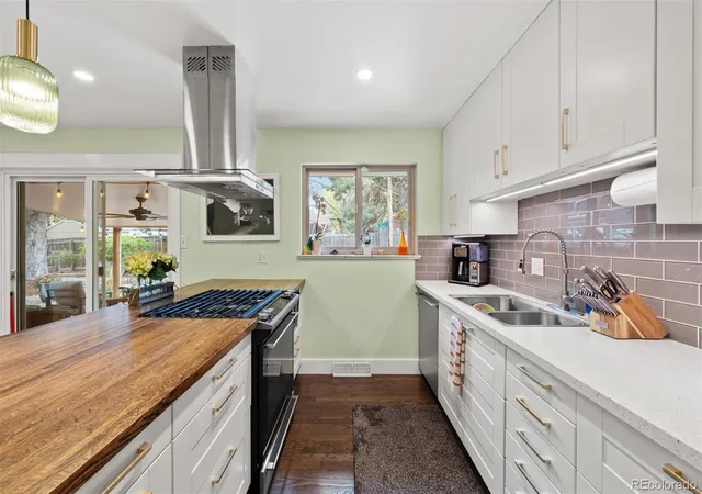 Photo 4 of Single family home for sale at 8280 W Louisiana Ave, Lakewood, CO 80232 | MLS# 5018170 | Listing updated on 2026-10-06