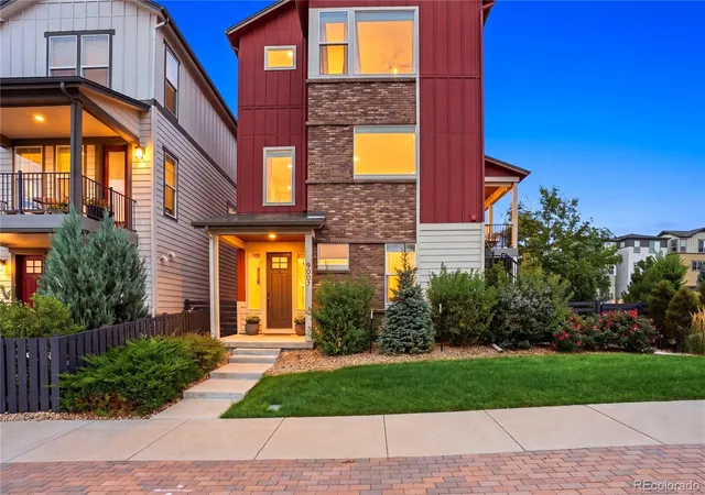 Photo 1 of Sale Pending at 9007 Southurst St, Littleton, CO 80129 | MLS# 8050858 | Listing updated on 2026-10-06
