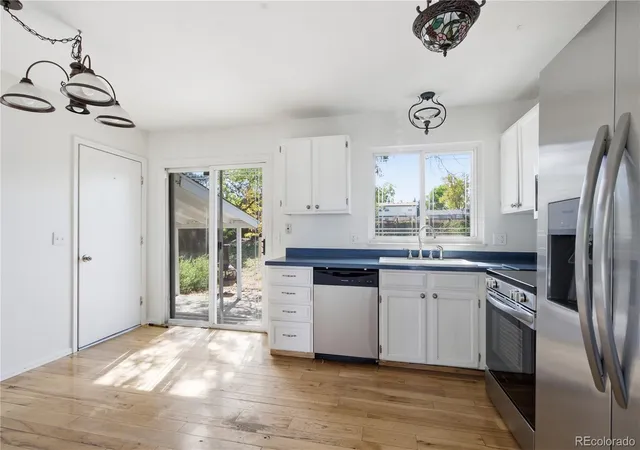 Photo 3 of Single family home for sale at 18098 E Bails Pl, Aurora, CO 80017 | MLS# 3320288 | Listing updated on 2026-10-08