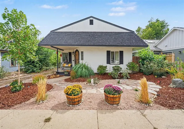 Single family home for sale at 206 W Geneseo St, Lafayette, CO 80026 | MLS# 8757602