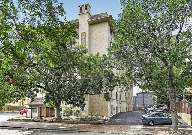 Photo 3 of Condo for sale at 1125 N Washington St #505, Denver, CO 80203 | MLS# 3883124 | Listing updated on 2026-09-30