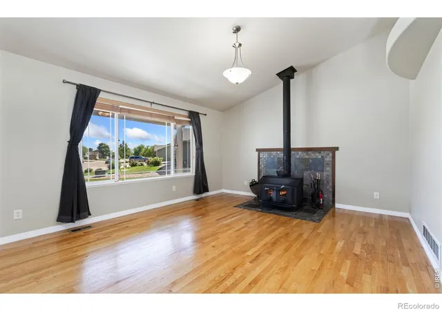 Photo 4 of Single family home for sale at 8895 Indian Village Dr, Wellington, CO 80549 | MLS# IR1069122 | Listing updated on 2026-09-28