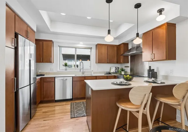 Photo 2 of Townhouse for sale at 1616 N Gilpin St, Denver, CO 80218 | MLS# 4154362 | Listing updated on 2026-10-07