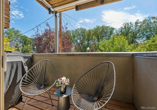 Photo 4 of Townhouse for sale at 1616 N Gilpin St, Denver, CO 80218 | MLS# 4154362 | Listing updated on 2026-10-07