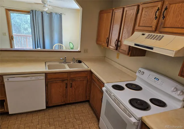 Photo 4 of Single family home for sale at 17734 E Bethany Pl, Aurora, CO 80013 | MLS# 5360275 | Listing updated on 2026-09-25