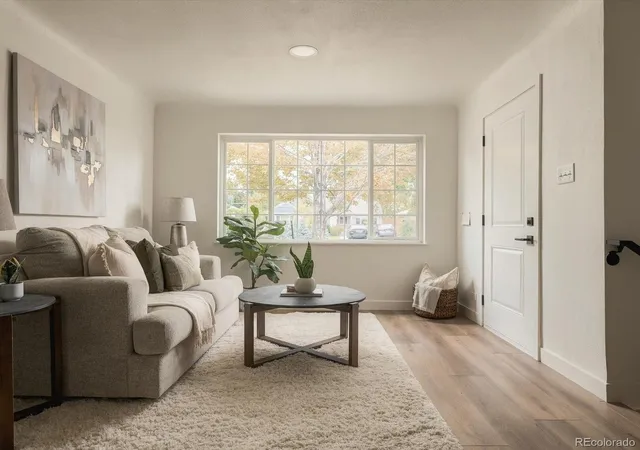 Photo 3 of Single family home for sale at 2941 Ivanhoe St, Denver, CO 80207 | MLS# 5758902 | Listing updated on 2026-10-21