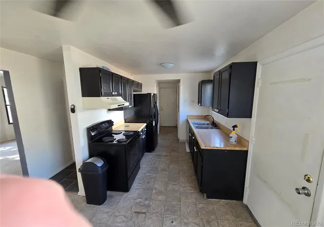 Photo 4 of Single family home for sale at 4905 S Quintero Cir, Aurora, CO 80015 | MLS# 3468733 | Listing updated on 2026-09-25