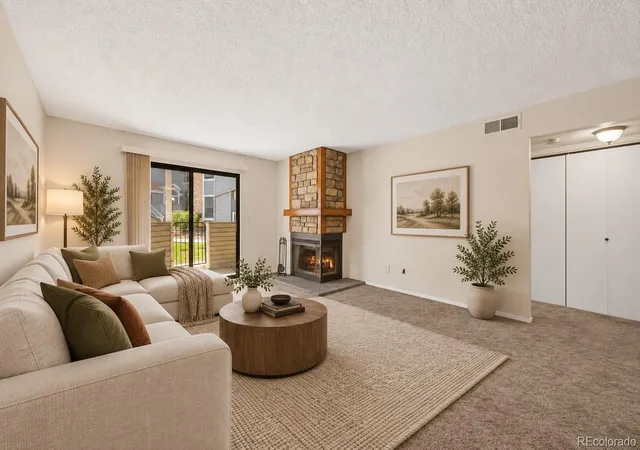 Photo 3 of Condo for sale at 923 S Zeno Way #104, Aurora, CO 80017 | MLS# 1567923 | Listing updated on 2026-09-23
