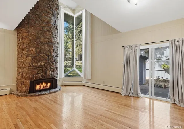 Listing Photo 5 - Condo for sale in building located at 2418 Hearth Dr, Evergreen, CO 80439 - Unit #4