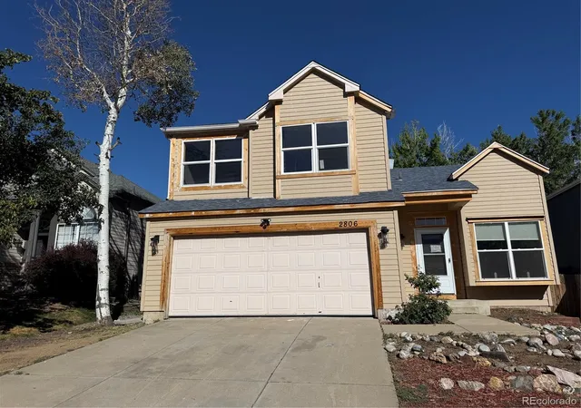 Single family home for sale at 2806 S Danube St, Aurora, CO 80013 | MLS# 9497953
