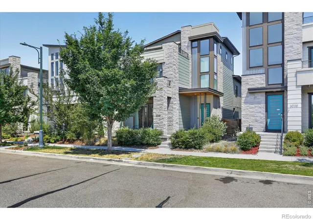 Photo 3 of Single family home for sale at 6048 N Beeler Ct, Denver, CO 80238 | MLS# IR1069136 | Listing updated on 2026-09-21