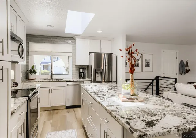Photo 4 of Single family home for sale at 8361 Quay Dr, Arvada, CO 80003 | MLS# 8871476 | Listing updated on 2026-09-24