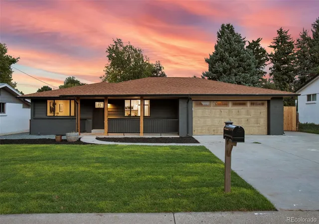 Photo 1 of Single family home for sale at 2546 Moore St, Lakewood, CO 80215 | MLS# 9406842 | Listing updated on 2026-09-24