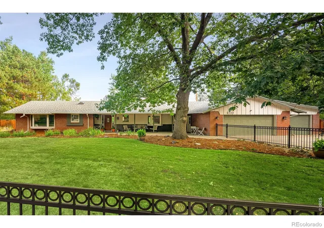 Photo 1 of Single family home for sale at 13705 Braun Rd, Golden, CO 80401 | MLS# IR1069145 | Listing updated on 2026-09-24