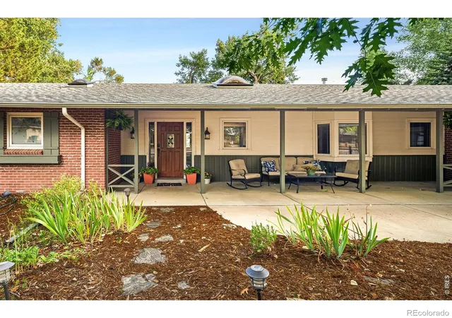 Photo 4 of Single family home for sale at 13705 Braun Rd, Golden, CO 80401 | MLS# IR1069145 | Listing updated on 2026-09-24