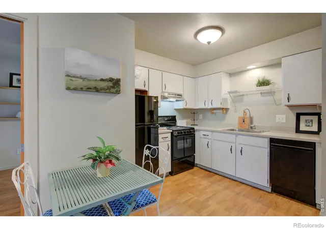 Listing Photo 5 - Condo for sale in building located at 2711 Mapleton Ave, Boulder, CO 80304 - Unit #1