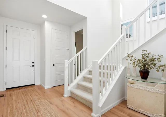 Photo 3 of Single family home for sale at 192 N Patsburg St, Aurora, CO 80018 | MLS# 1956530 | Listing updated on 2026-09-23