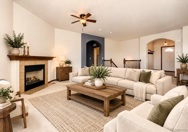Photo 2 of Single family home for sale at 578 Burke Holw Dr, Monument, CO 80132 | MLS# 8404950 | Listing updated on 2026-10-05