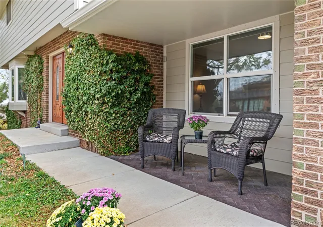 Photo 1 of Single family home for sale at 1941 Mt Zion Dr, Golden, CO 80401 | MLS# 2599621 | Listing updated on 2026-10-03