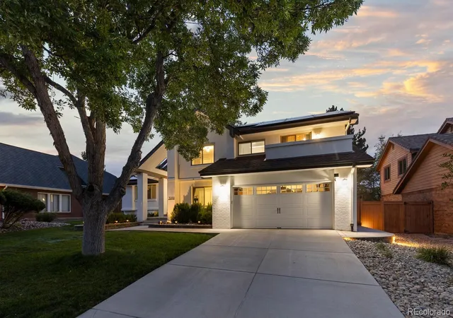 Photo 3 of Single family home for sale at 3088 E Nichols Cir, Centennial, CO 80122 | MLS# 6978739 | Listing updated on 2026-10-10
