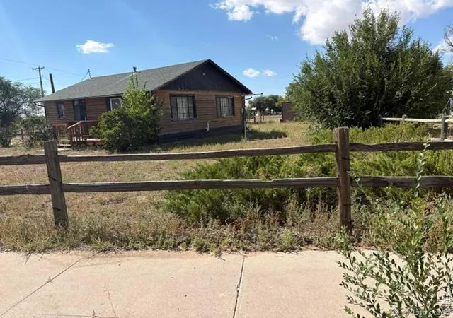 Single family home for sale at 393 Grant Ave, Nunn, CO 80648 | MLS# IR1069156