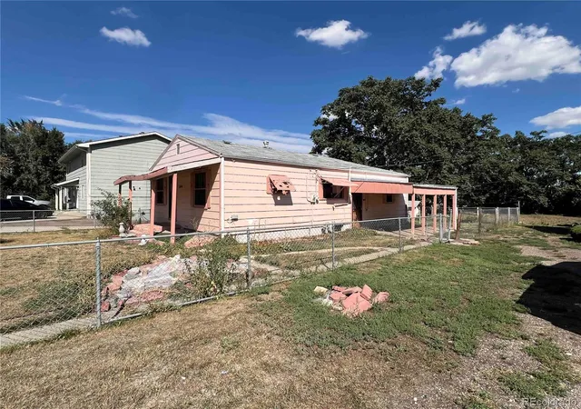Photo 1 of Single family home for sale at 6940 Mariposa St, Denver, CO 80221 | MLS# 7312245 | Listing updated on 2026-09-22