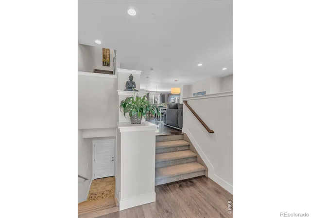 Photo 4 of Townhouse for sale at 1082 Griffith St, Louisville, CO 80027 | MLS# IR1069159 | Listing updated on 2026-09-24