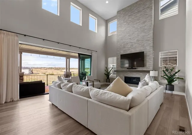 Photo 3 of Mansion for sale at 6817 Crossbridge Cir, Castle Rock, CO 80108 | MLS# 7043023 | Listing updated on 2026-09-26