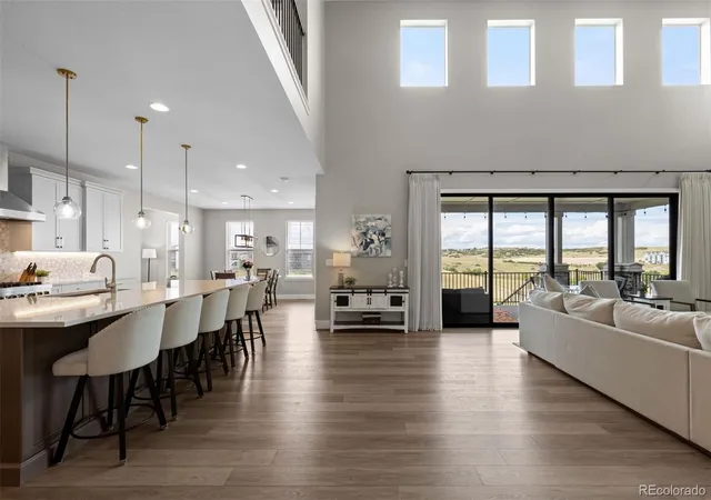 Photo 4 of Single family home for sale at 6817 Crossbridge Cir, Castle Rock, CO 80108 | MLS# 7043023 | Listing updated on 2026-09-26