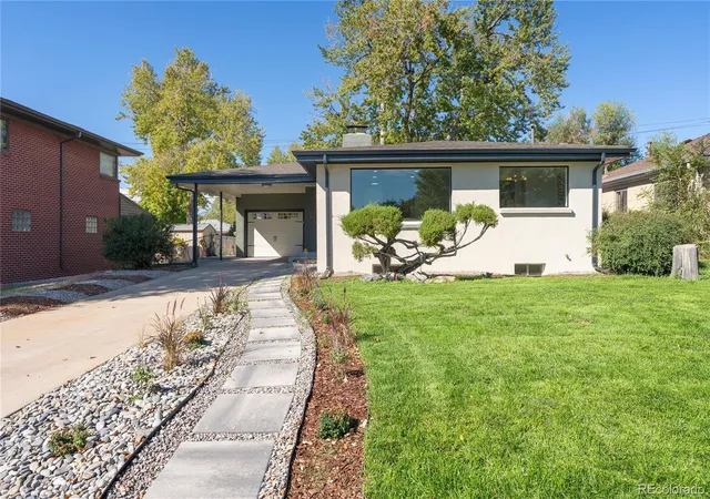 Single family home for sale at 3015 Quebec St, Denver, CO 80207 | MLS# 4208129