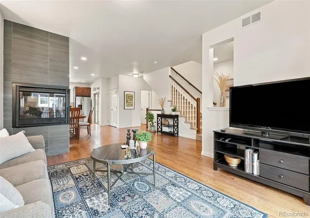 Photo 2 of Townhouse for sale at 15535 W Washburn Ave, Lakewood, CO 80228 | MLS# 2157251 | Listing updated on 2026-10-08