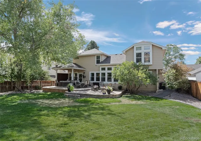 Photo 3 of Sale Pending at 8970 Green Meadows Dr, Highlands Ranch, CO 80126 | MLS# 1776143 | Listing updated on 2026-10-03