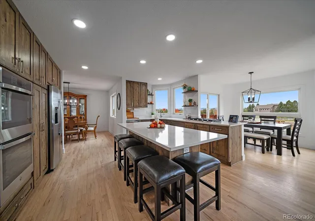Photo 4 of Single family home for sale at 6339 S Netherland Cir, Centennial, CO 80016 | MLS# 8825320 | Listing updated on 2026-10-27