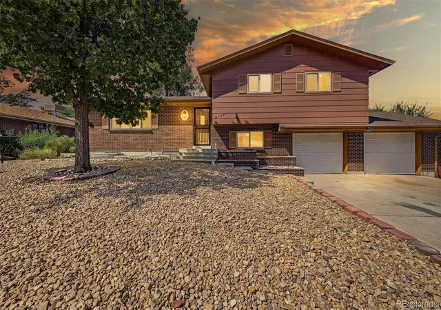 Photo 1 of Single family home for sale at 2137 S Yarrow St, Lakewood, CO 80227 | MLS# 5856144 | Listing updated on 2026-10-03