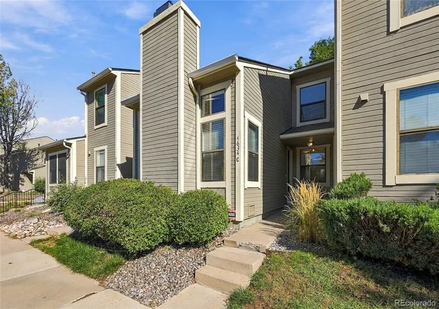 Photo 2 of Townhouse for sale at 4634 S Fraser Ct #C, Aurora, CO 80015 | MLS# 4549647 | Listing updated on 2026-09-23