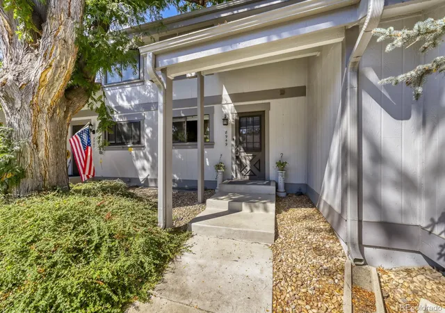 Photo 2 of Townhouse for sale at 8949 Yukon St, Broomfield, CO 80021 | MLS# 3437670 | Listing updated on 2026-09-24