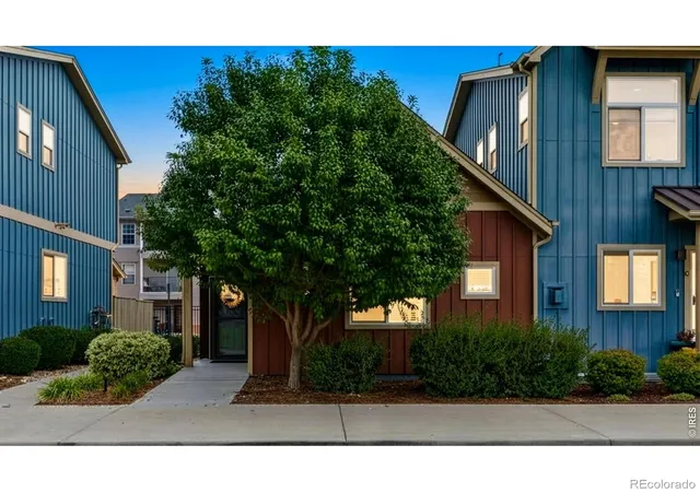 Photo 1 of Condo for sale at 226 N Parkside Dr #D, Longmont, CO 80501 | MLS# IR1069169 | Listing updated on 2026-09-25