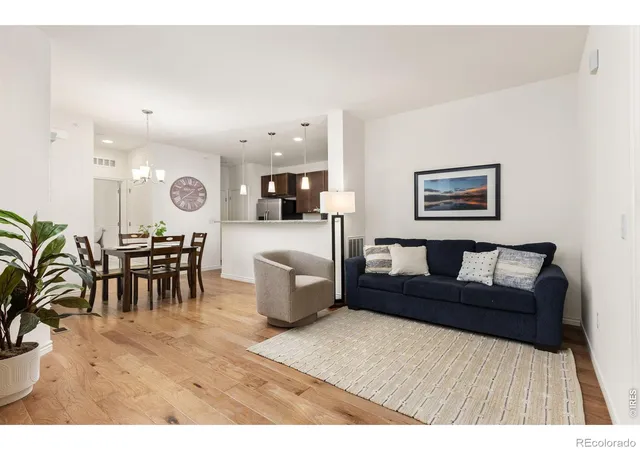 Listing Photo 5 - Condo for sale in building located at 226 N Parkside Dr, Longmont, CO 80501 - Unit #D