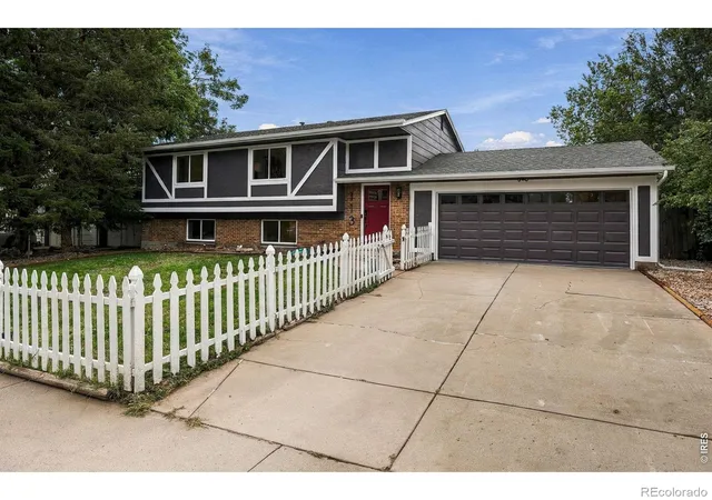 Photo 2 of Single family home for sale at 113 Sandler Dr, Lafayette, CO 80026 | MLS# IR1069177 | Listing updated on 2026-10-07