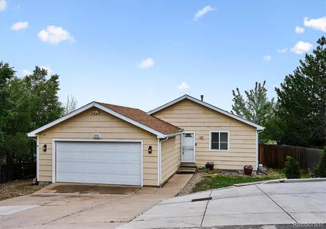 Photo 2 of Single family home for sale at 3194 S Clay St, Englewood, CO 80110 | MLS# 5508529 | Listing updated on 2026-10-04