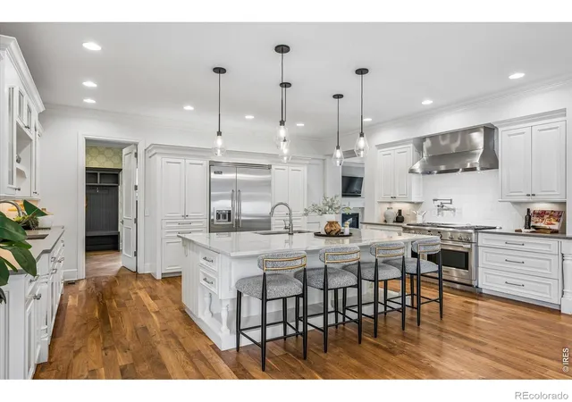 Single family home for sale at 211 S Cherry St, Denver, CO 80246 | MLS# IR1069182