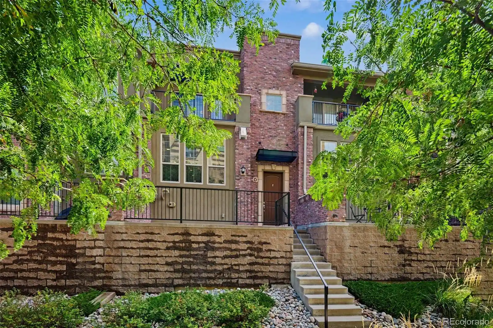 Listing Photo 2 - Condo for sale in 1124 Rockhurst Dr located at 1124 Rockhurst Dr, Highlands Ranch, CO 80129 - Unit 1124 Rockhurst Dr