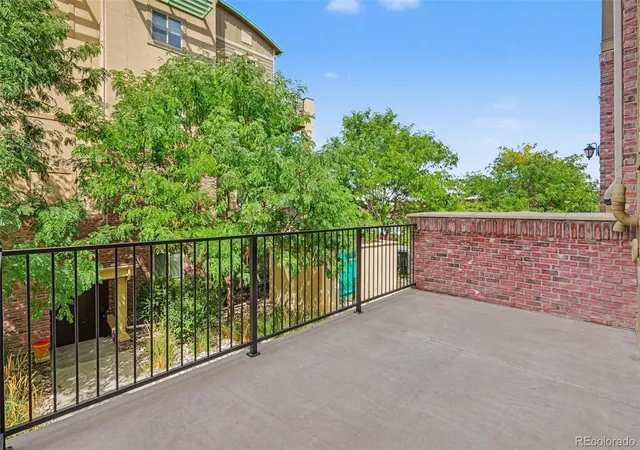 Photo 3 of Townhouse for sale at 1124 Rockhurst Dr #D, Highlands Ranch, CO 80129 | MLS# 4142169 | Listing updated on 2026-09-23