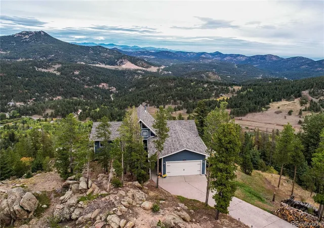 Photo 3 of Single family home for sale at 10181 City View Dr, Morrison, CO 80465 | MLS# 5564040 | Listing updated on 2026-09-24
